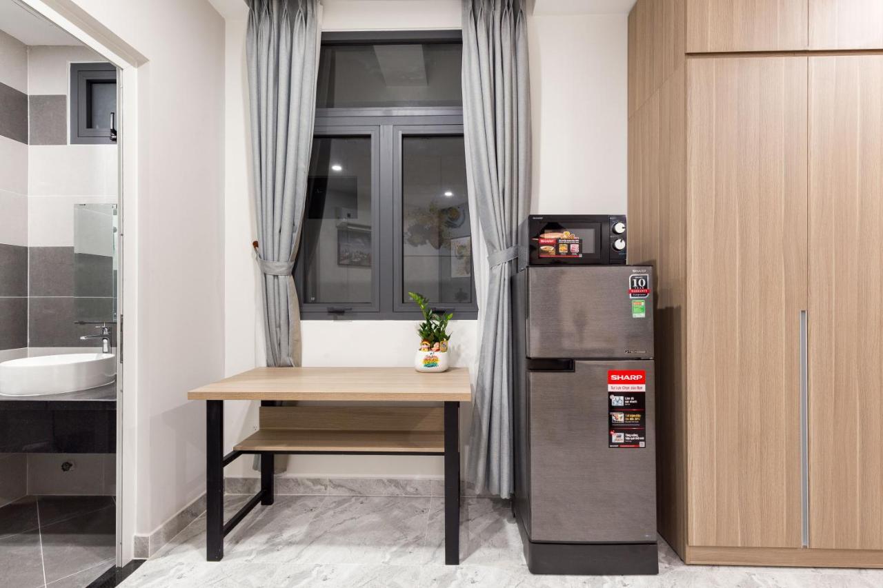 Yours Studio Airport Hotel Cidade de Ho Chi Minh Exterior foto